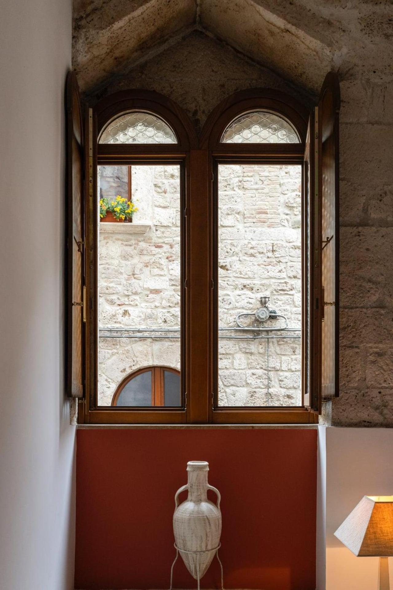 Hotel & Residenza 100 Torri Ascoli Piceno Exterior foto